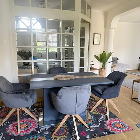 Apartment Big With Garden