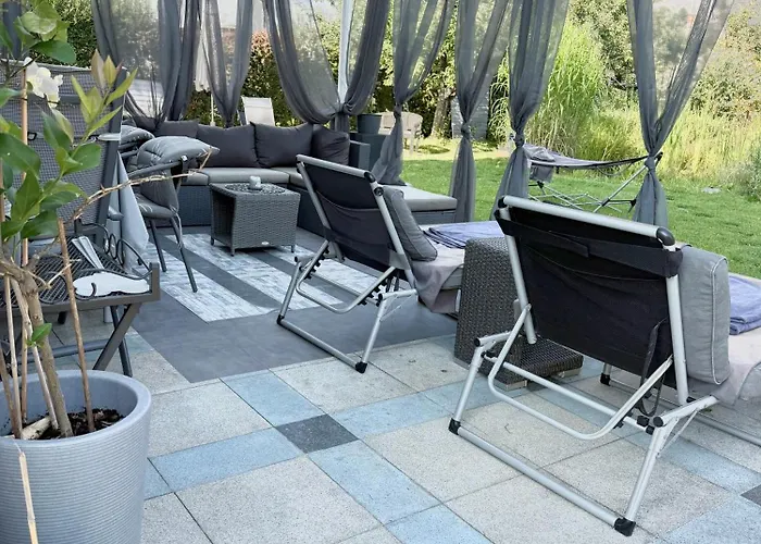 Apartment Big With Garden